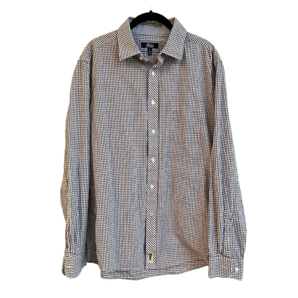 BASS & CO. MENS LONG SLEEVE BUTTON DOWN SHIRT. BLACK & WHITE CHECK. SIZE L